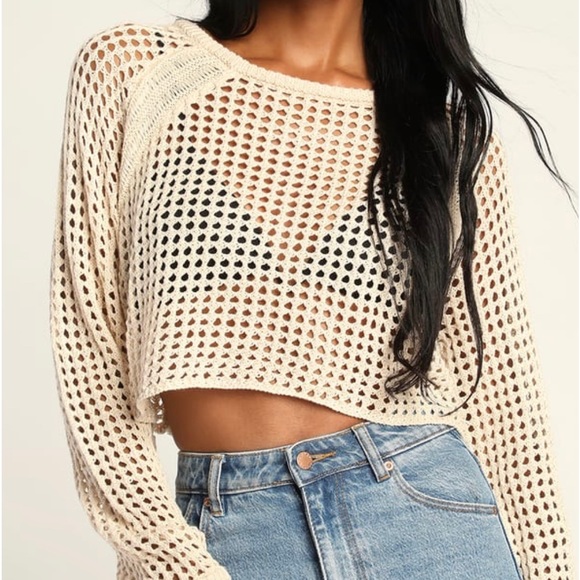 Sincerly Jules Tops - Sincerely Jules Loose Knit Cropped Sweater Size Small